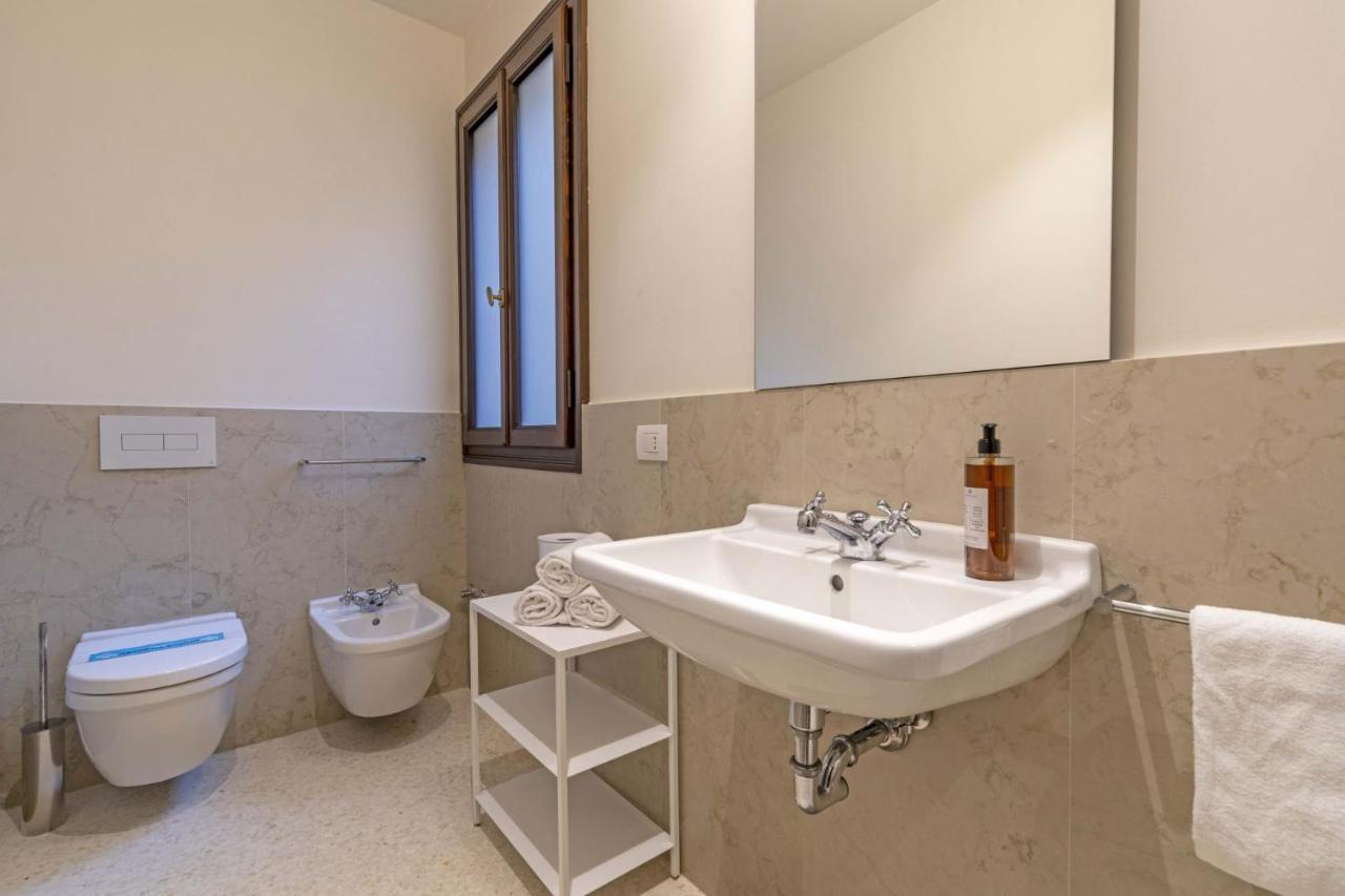 Sensale Apartman Velence Kültér fotó